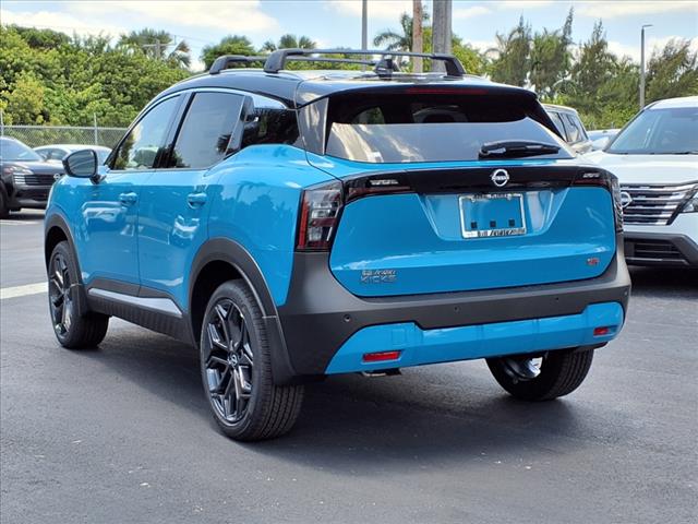 2025 Nissan Kicks SR