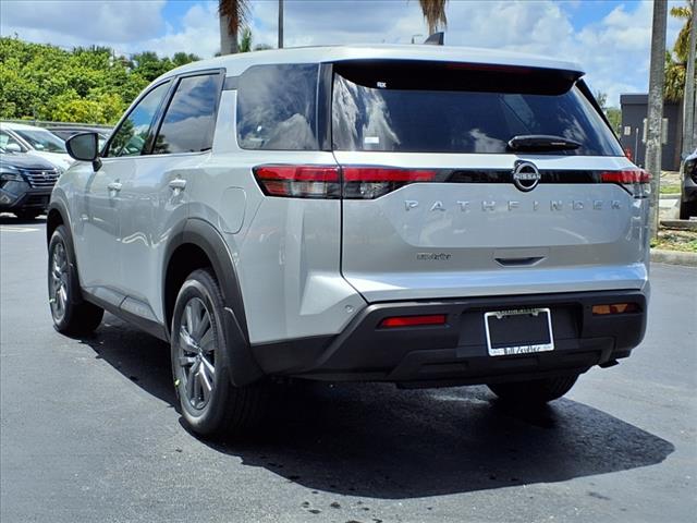 2025 Nissan Pathfinder S