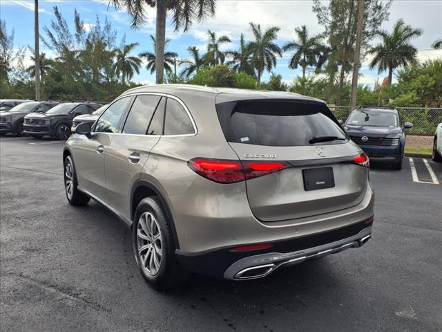 2023 Mercedes-Benz GLC Base 4MATIC