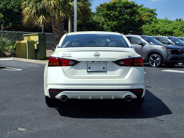 2025 Nissan Altima SL