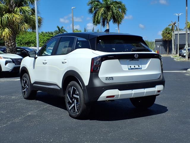2025 Nissan Kicks SV