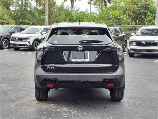 2025 Nissan Kicks SV
