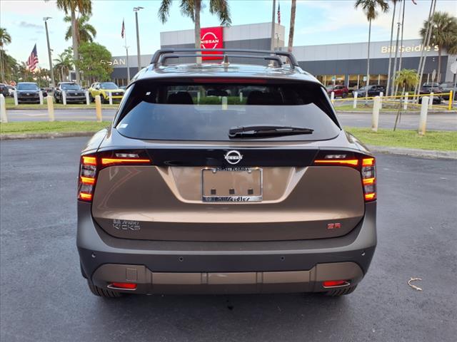 2025 Nissan Kicks SR