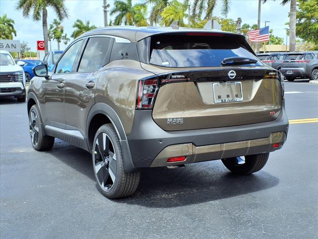 2025 Nissan Kicks SR