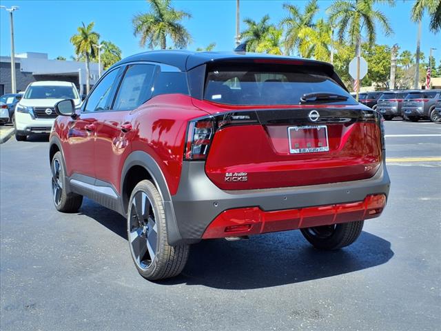 2025 Nissan Kicks SR