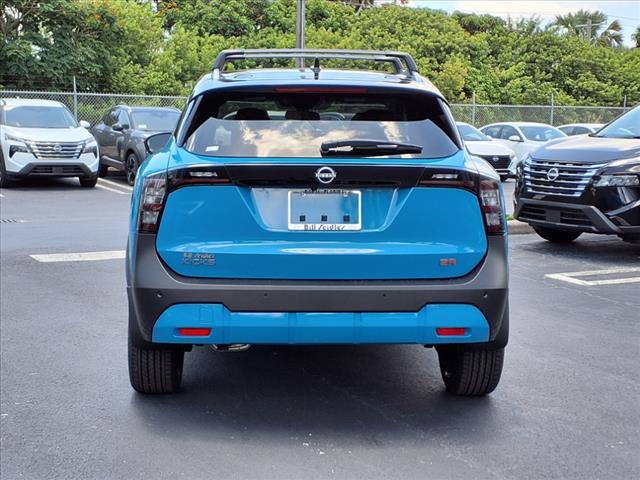 2025 Nissan Kicks SR