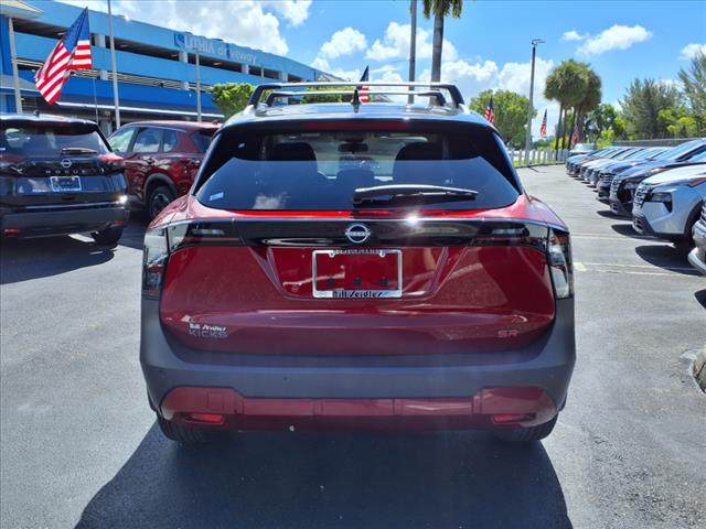 2025 Nissan Kicks SR