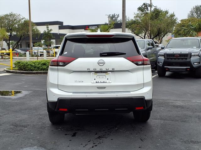 2025 Nissan Rogue SV