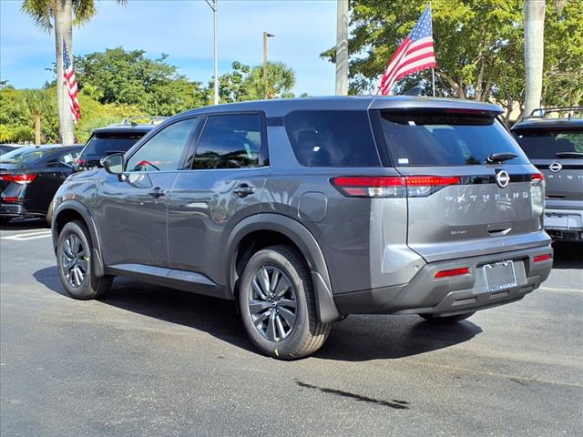 2025 Nissan Pathfinder S