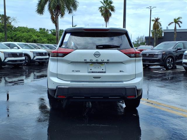 2025 Nissan Rogue SL