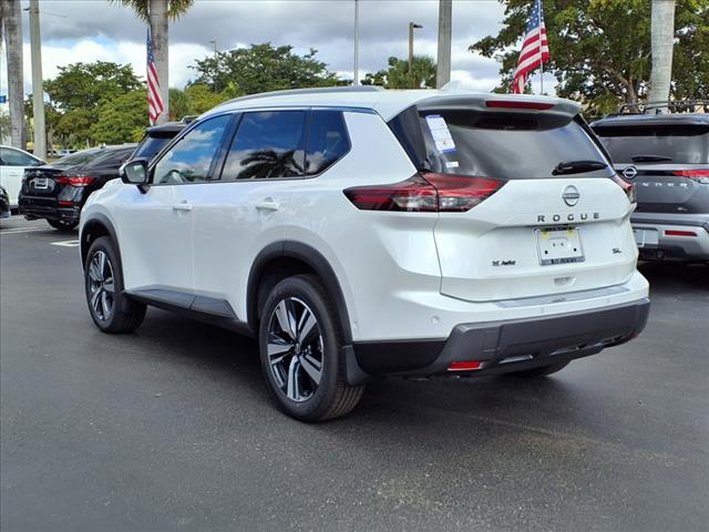 2025 Nissan Rogue SL