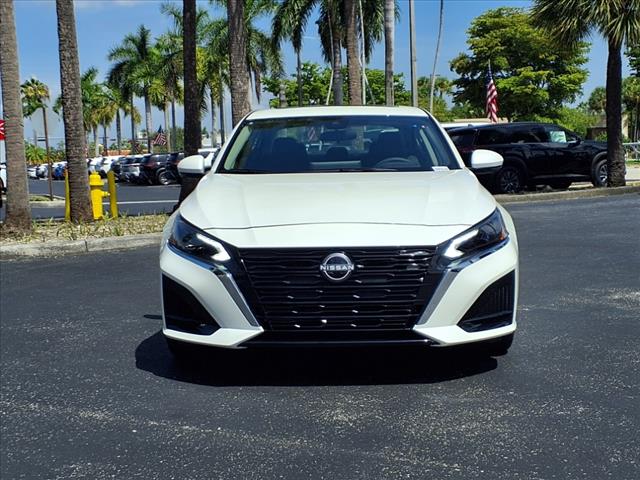 2025 Nissan Altima SL