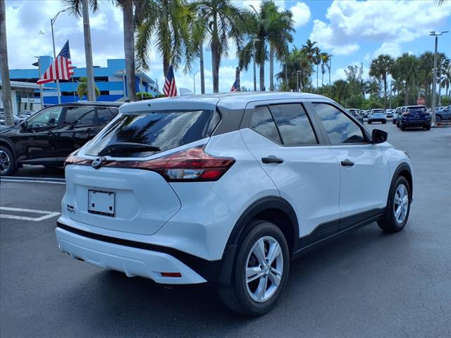 2023 Nissan Kicks S