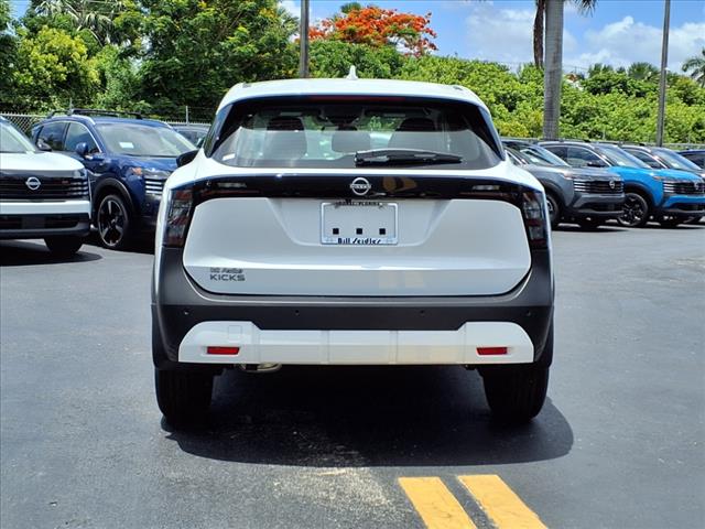 2025 Nissan Kicks S