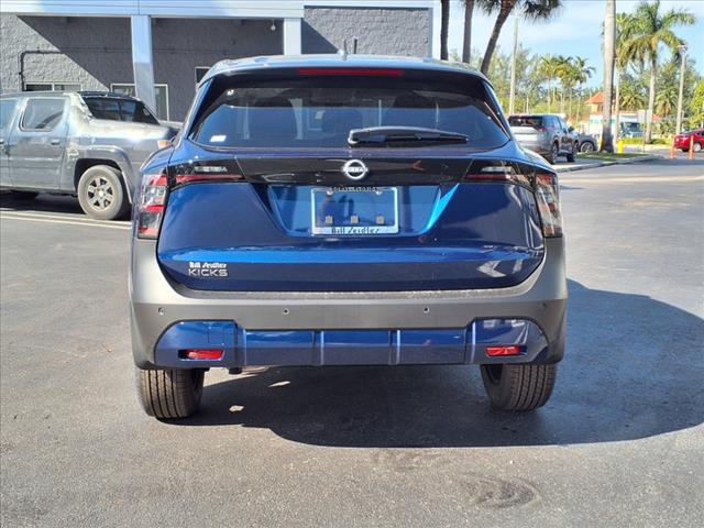 2025 Nissan Kicks SV