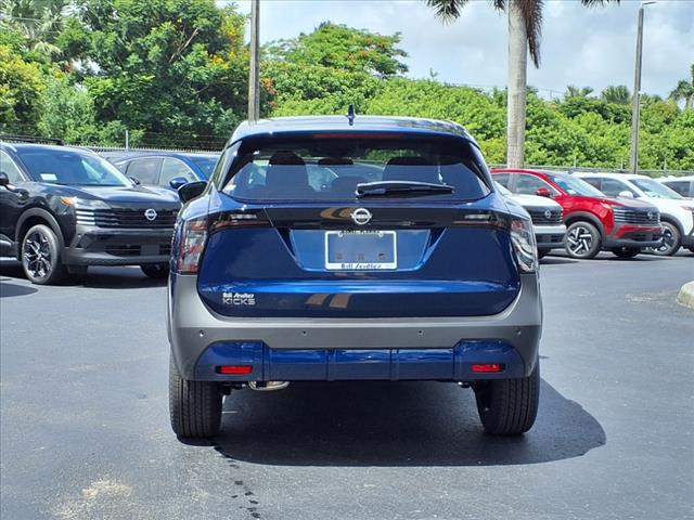 2025 Nissan Kicks SV