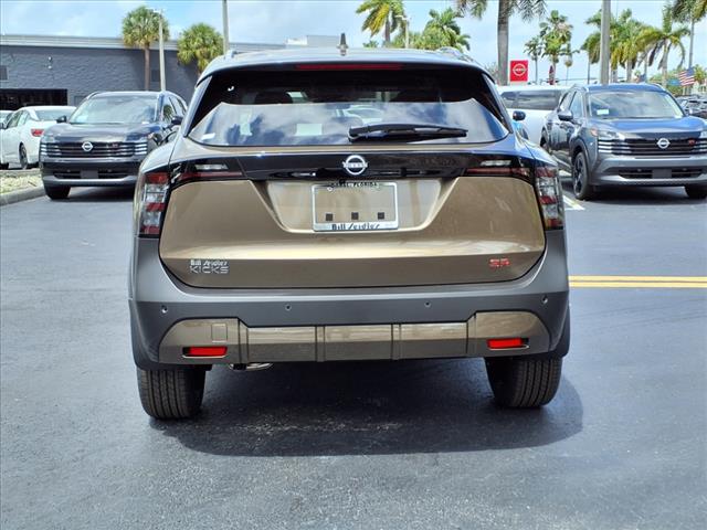 2025 Nissan Kicks SR
