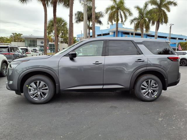 2025 Nissan Pathfinder S