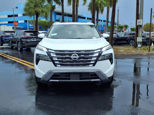 2025 Nissan Rogue SL