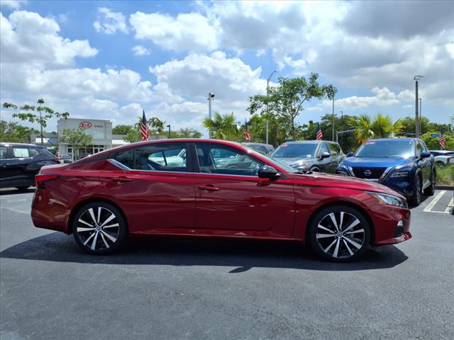 2021 Nissan Altima 2.5 SR