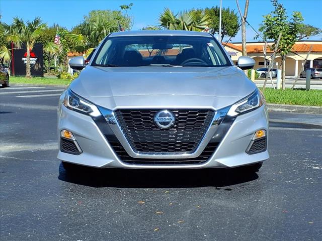 2022 Nissan Altima 2.5 SV