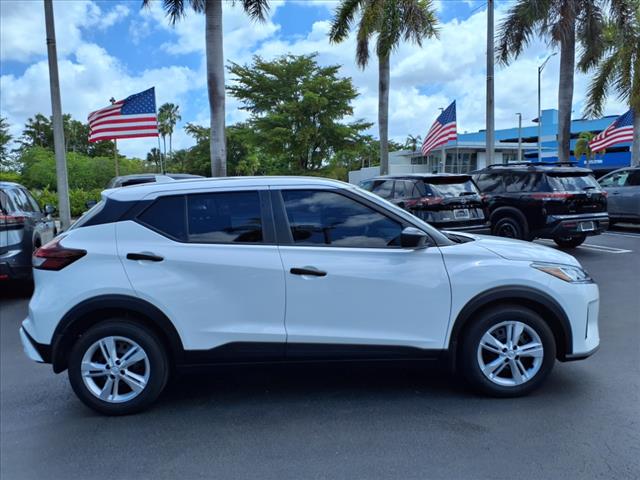 2023 Nissan Kicks S