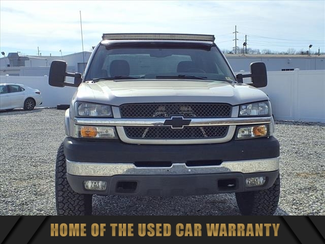 2004 Chevrolet Silverado 2500HD LS