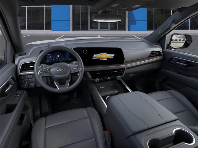 2025 Chevrolet Suburban LT