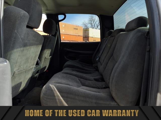 2004 Chevrolet Silverado 2500HD LS