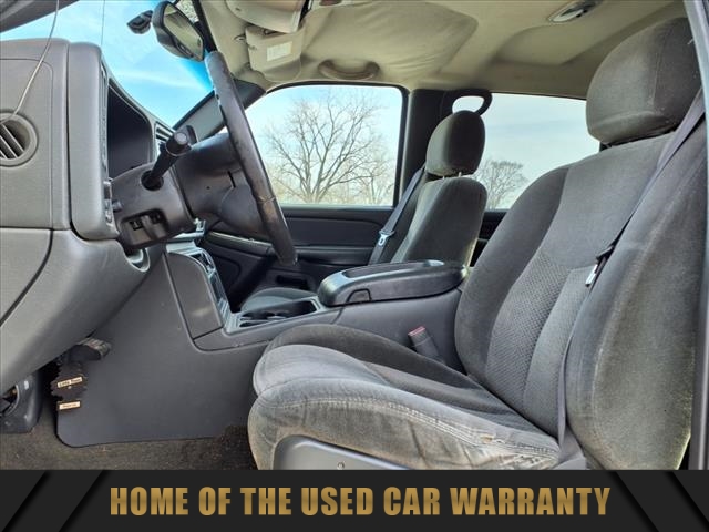 2004 Chevrolet Silverado 2500HD LS