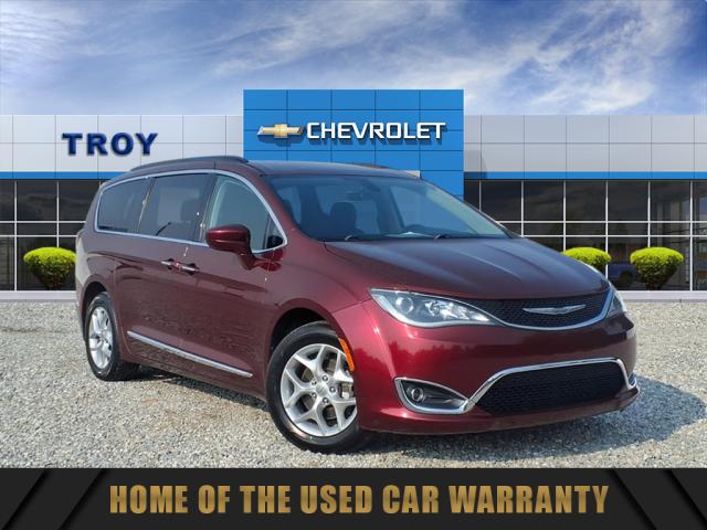 2017 Chrysler Pacifica Touring L