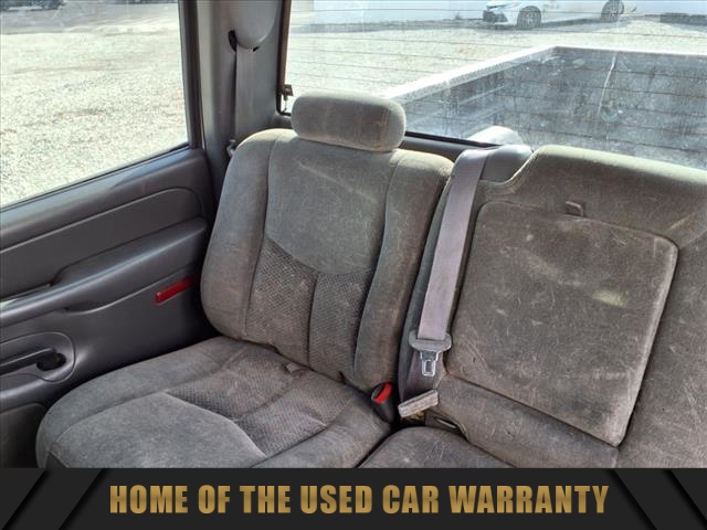 2004 Chevrolet Silverado 2500HD LS