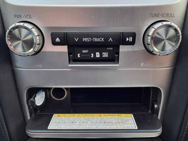 2017 Toyota Land Cruiser Base