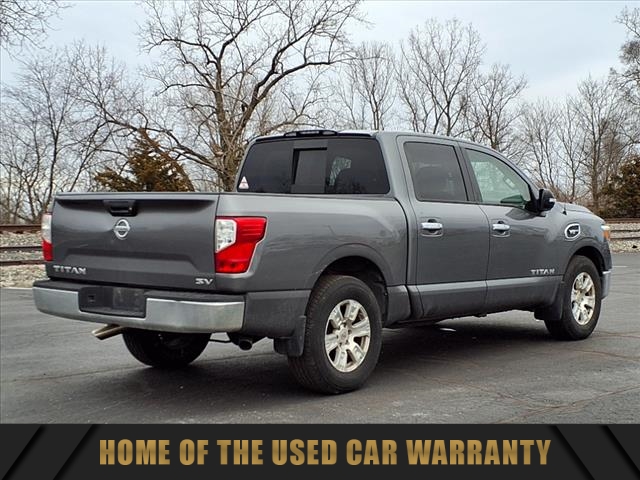 2017 Nissan Titan SV