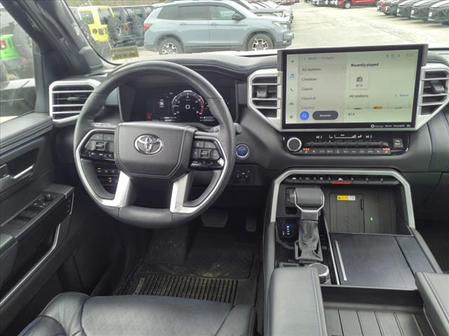 2024 Toyota Sequoia Platinum