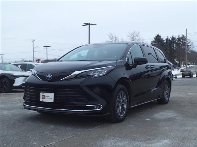 2023 Toyota Sienna XLE 7-Passenger