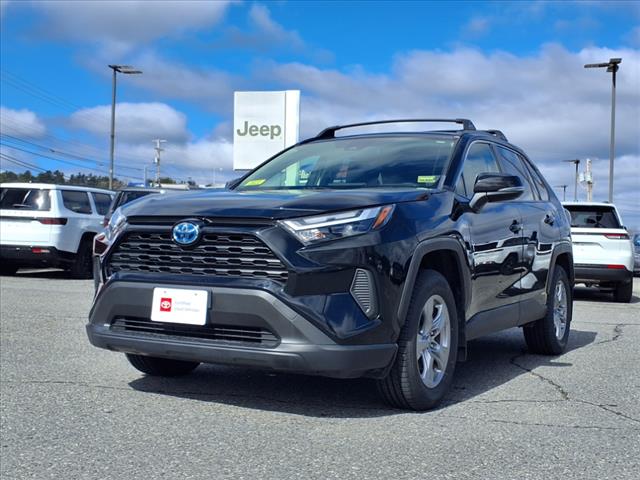 2022 Toyota RAV4 Hybrid XLE
