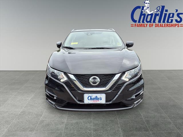 2022 Nissan Rogue Sport SV