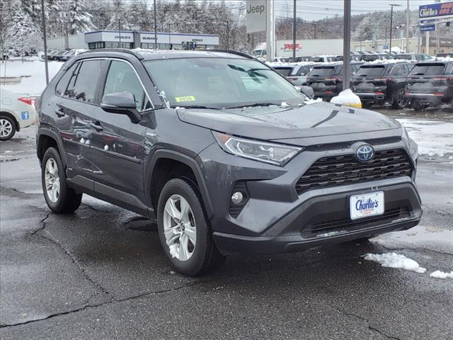 2020 Toyota RAV4 Hybrid XLE