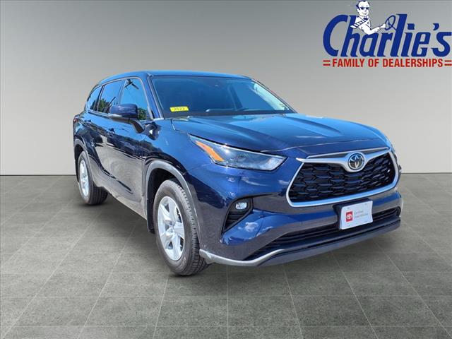 2022 Toyota Highlander LE
