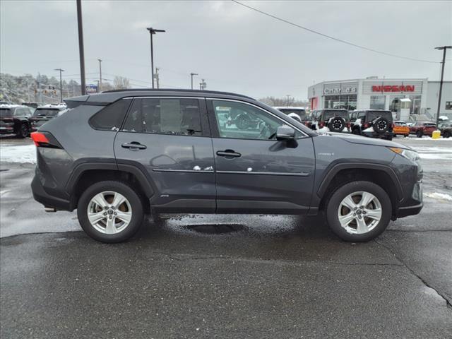 2020 Toyota RAV4 Hybrid XLE