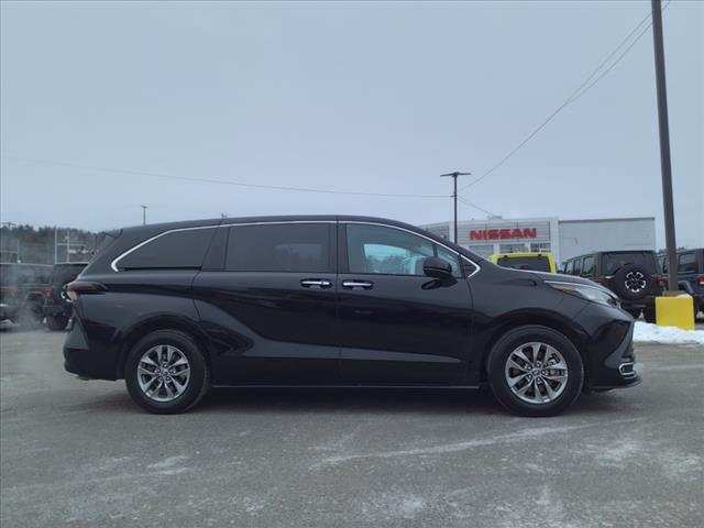 2023 Toyota Sienna XLE 7-Passenger