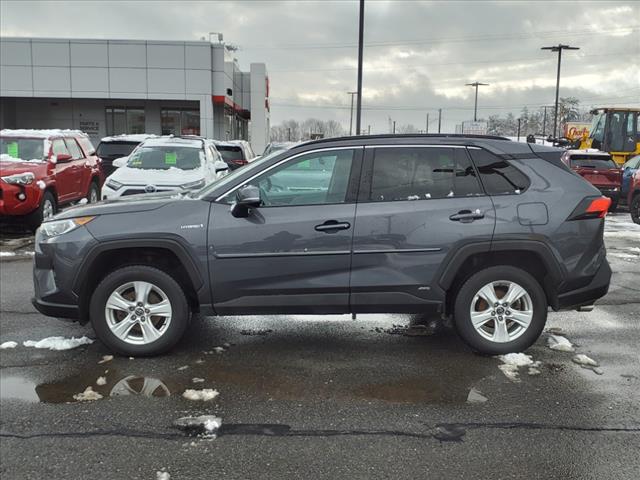 2020 Toyota RAV4 Hybrid XLE