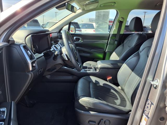 2023 Kia Sorento Hybrid EX