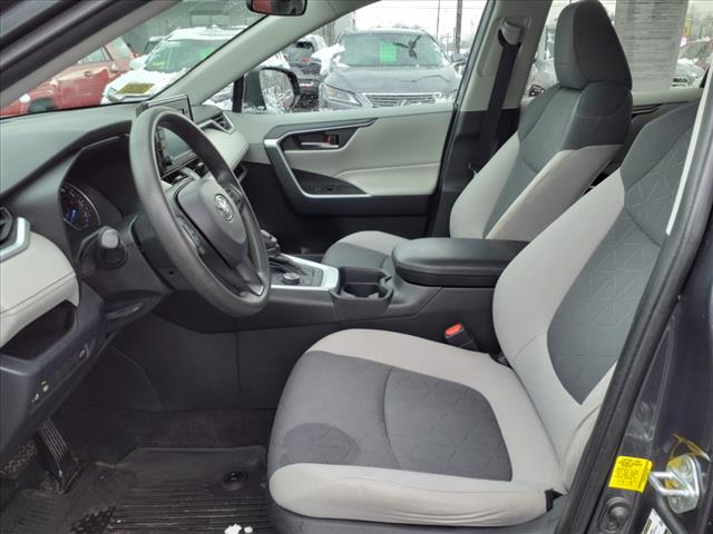 2020 Toyota RAV4 Hybrid XLE