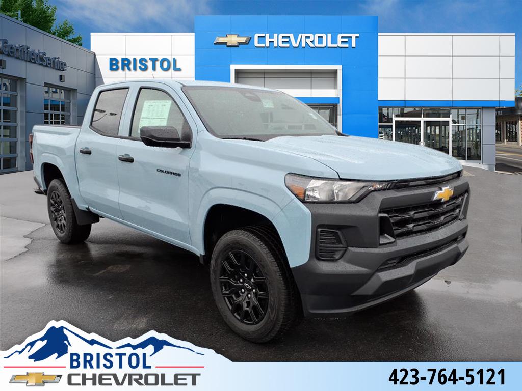 2026 Chevrolet Colorado LT photo 2
