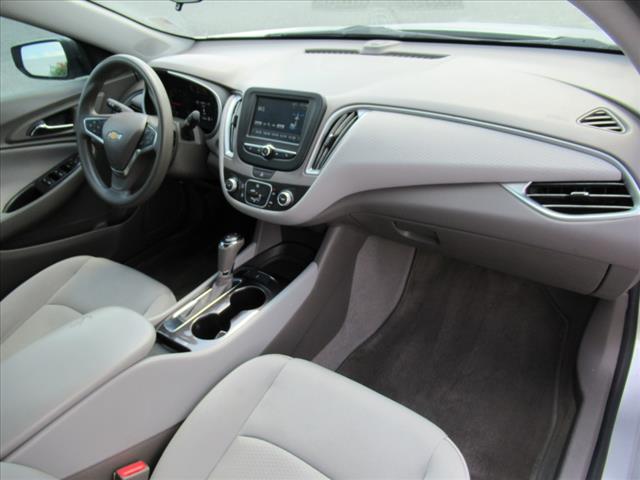 2017 Chevrolet Malibu LS