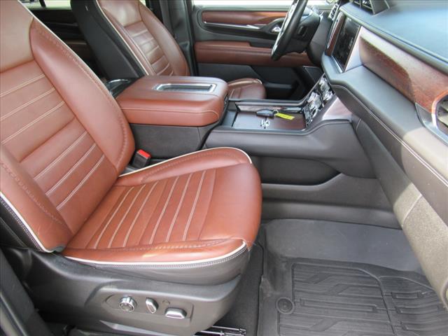 2023 GMC Yukon XL Denali Ultimate