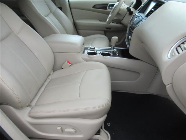 2014 Nissan Pathfinder Platinum