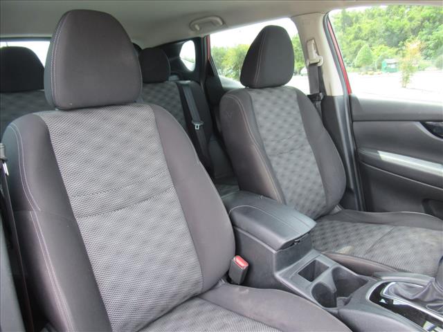 2018 Nissan Rogue Sport SV